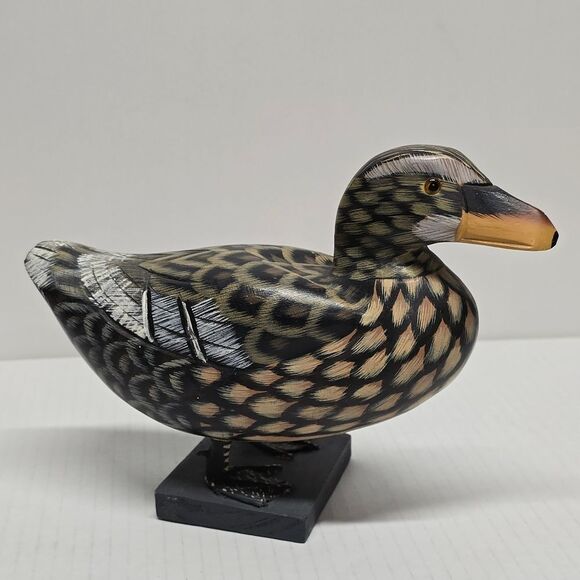 Vintage Duck Hand Carved Wooden Duck Decoy Figurine 8” - Picture 1 of 8